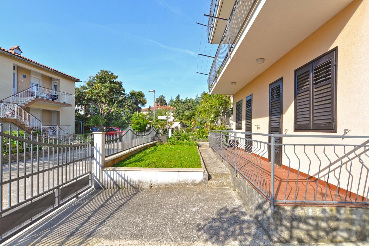 Apartment Ljiljana 1553 Novigrad  Bagian luar foto