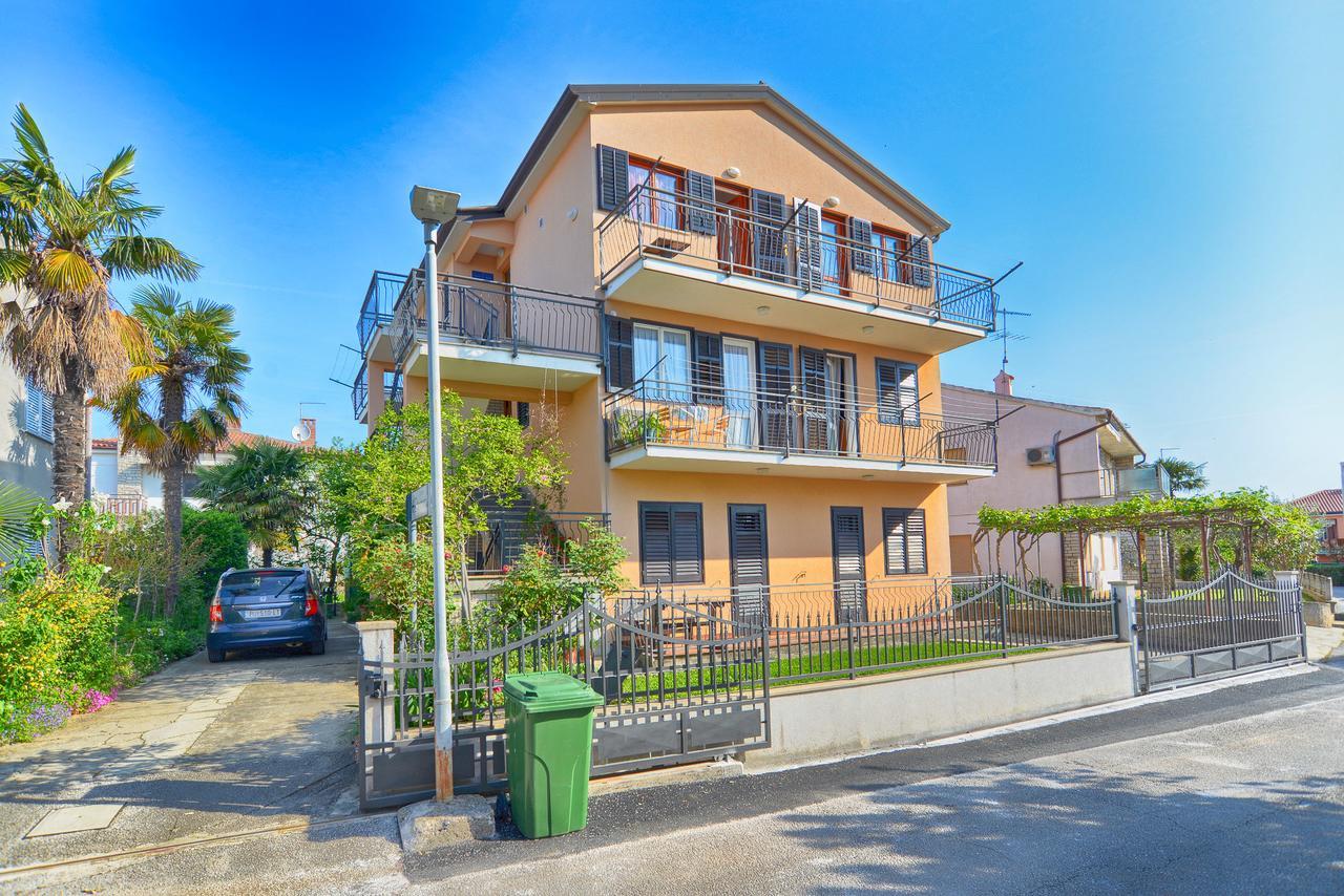 Apartment Ljiljana 1553 Novigrad  Bagian luar foto