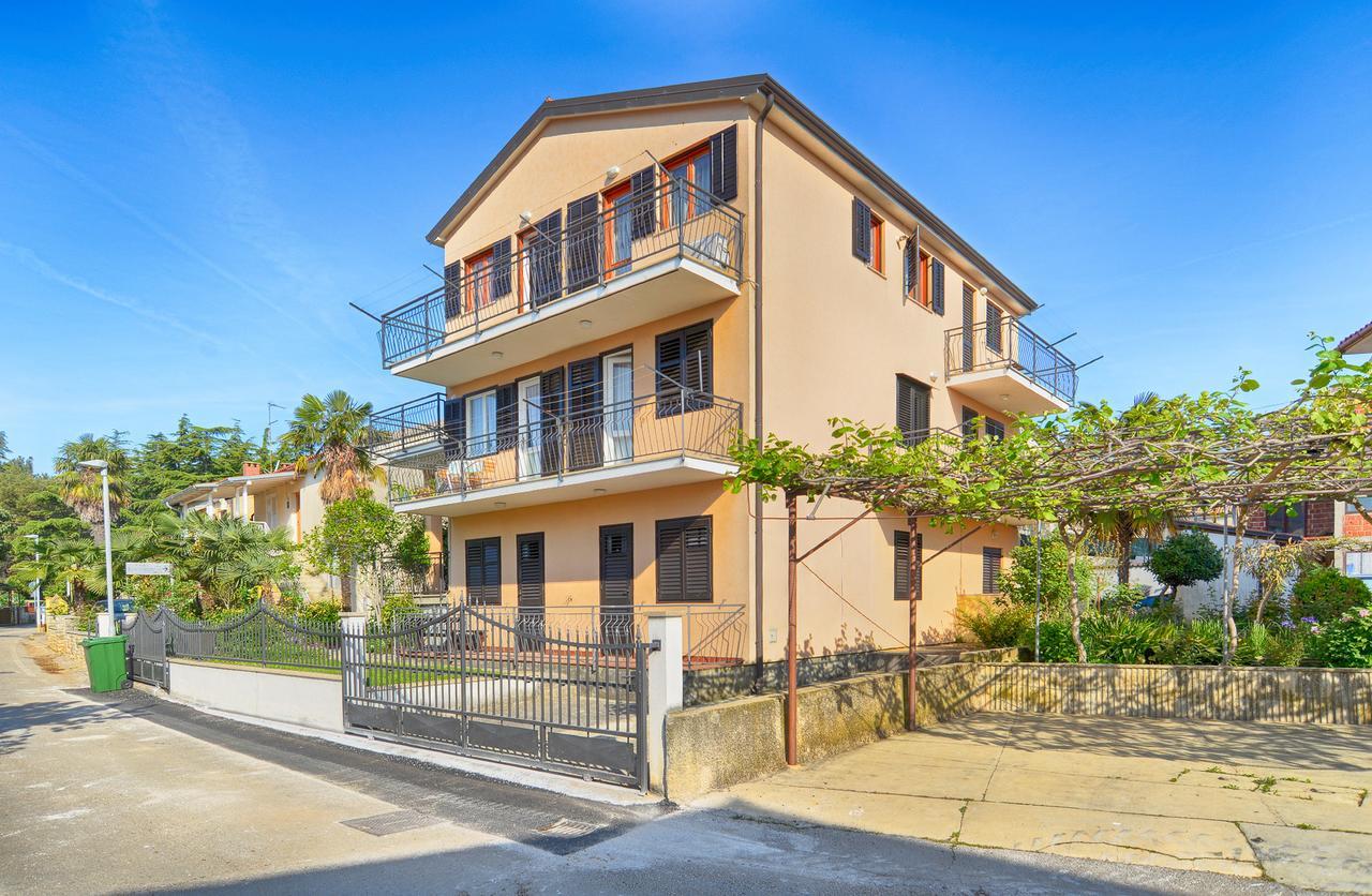 Apartment Ljiljana 1553 Novigrad  Bagian luar foto