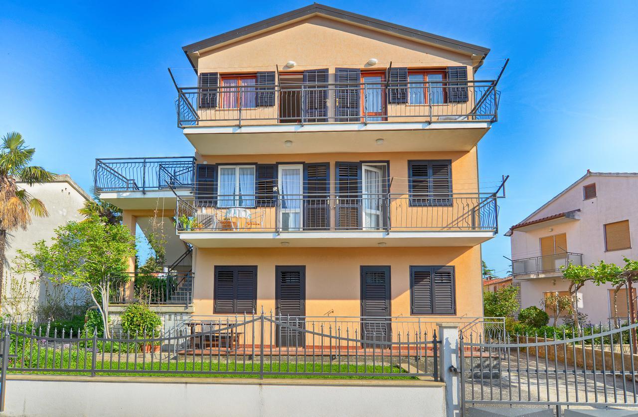 Apartment Ljiljana 1553 Novigrad  Bagian luar foto