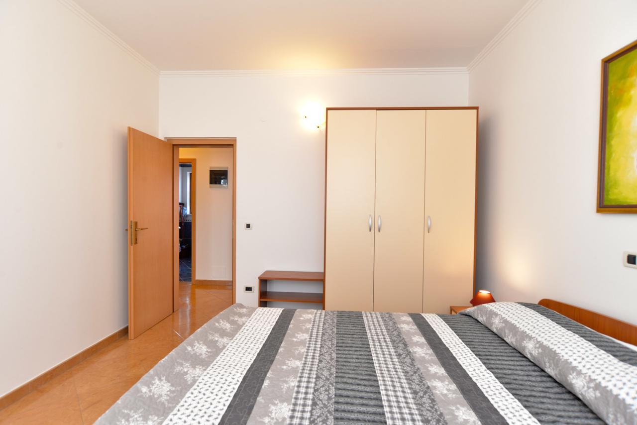 Apartment Ljiljana 1553 Novigrad  Bagian luar foto