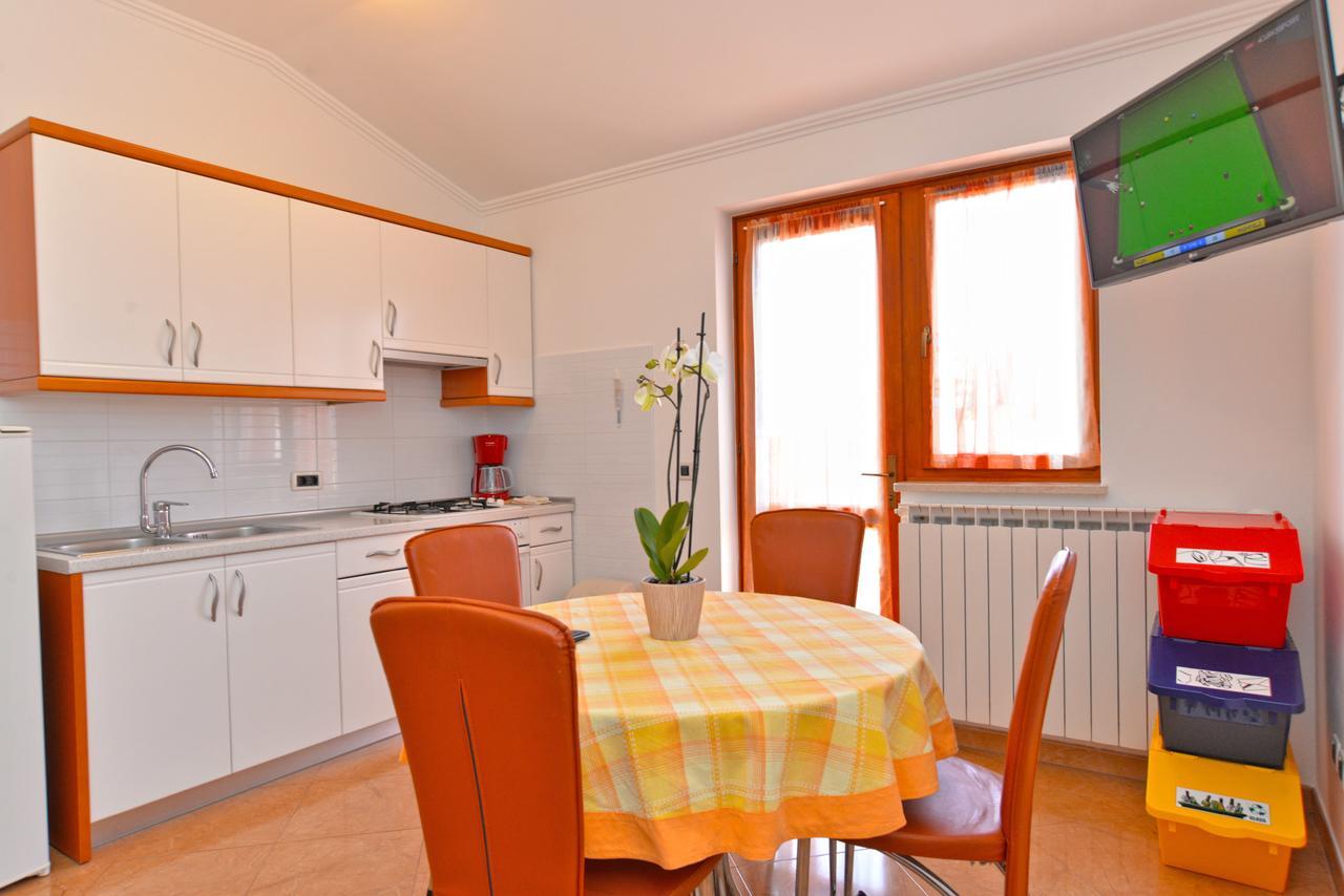 Apartment Ljiljana 1553 Novigrad  Bagian luar foto